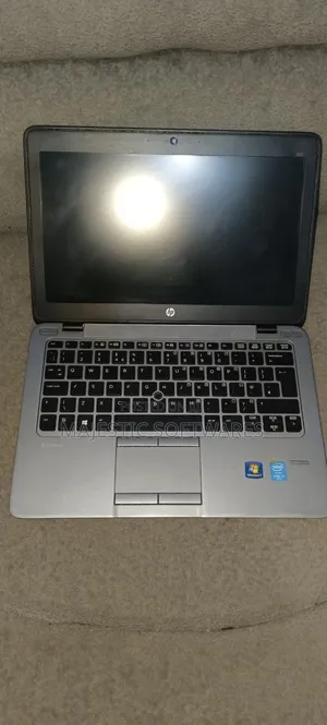 Laptop HP EliteBook 820 G2 4GB Intel Core i5 HDD 500GB