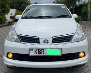 Nissan Tiida 2006 White