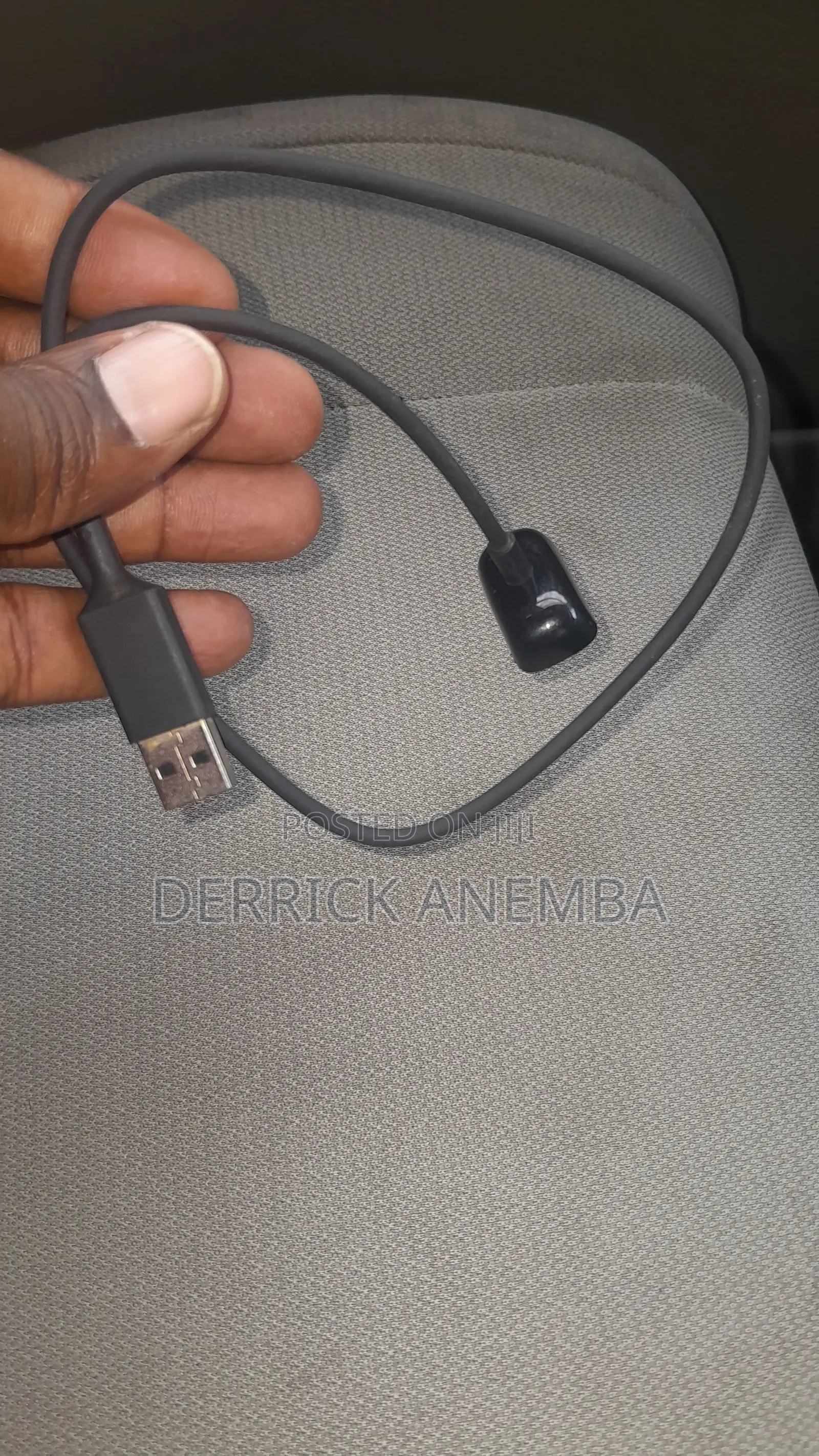 Fitbit Charge 6 Charger