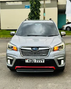Subaru Forester 2019 Silver
