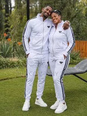 Quality Casual Unisex 2 Piece Tracksuit Quality and With Zip