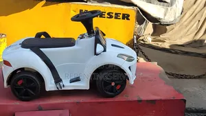 Ex Uk Kids Electric Car