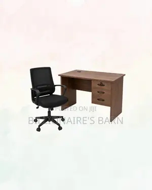 Compact 1m Desk Black Mid-Back Ergonomic Mesh Chair for Office Tasks