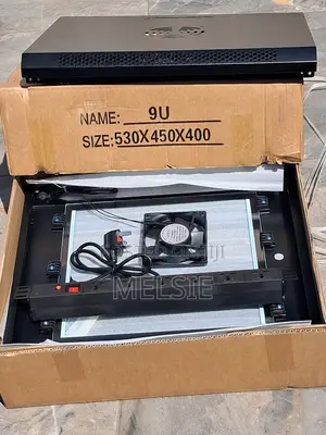 9u Network Rack Cabinet With Tempered Glass Door