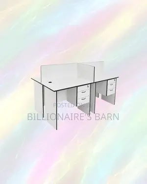 Practical 1m Four-Partition Wooden Bullpen Desk for Focused Team Tasks