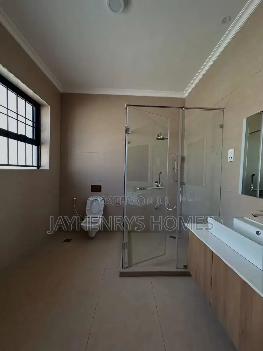 6bdrm Villa in Loresho for rent