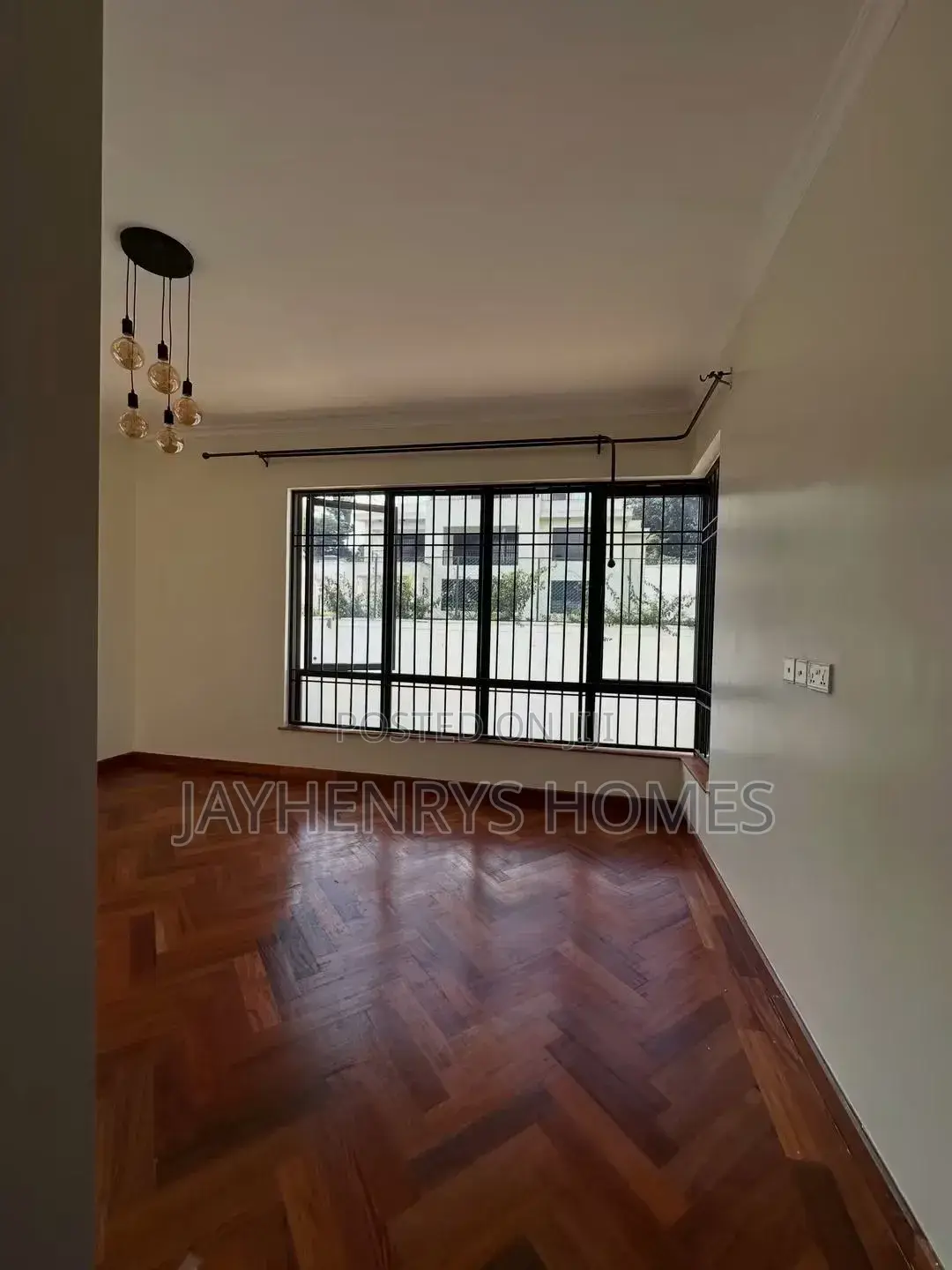 6bdrm Villa in Loresho for rent