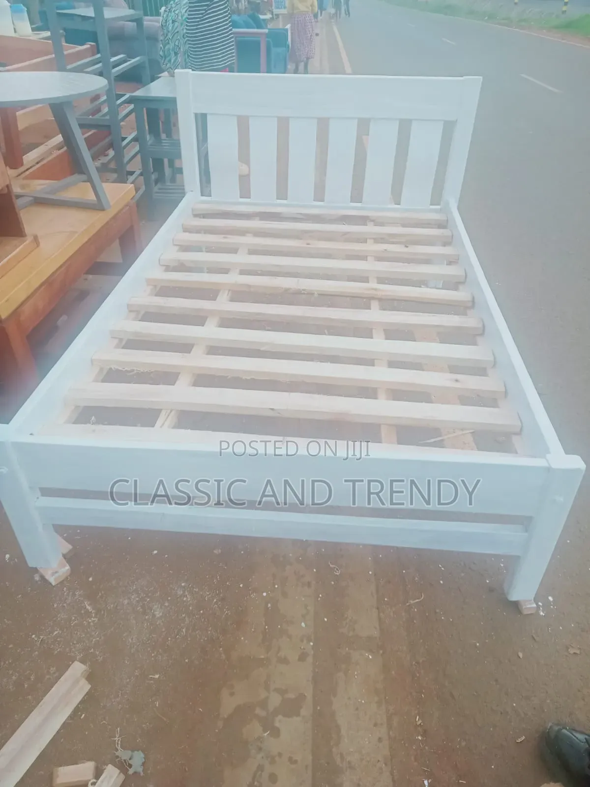 4x6 Modern White Bed With Slatted Headboard
