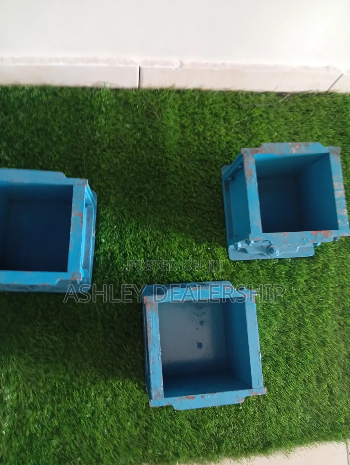 Cast Iron Concrete Cube Molds