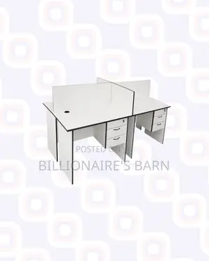 Practical 1.2m Four-Partition Bullpen Desk for Workplace Organisation