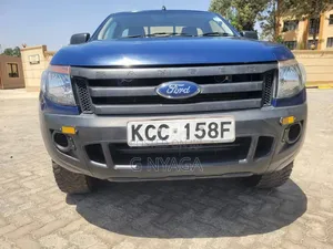 Ford Ranger Wildtrak 2013 Blue