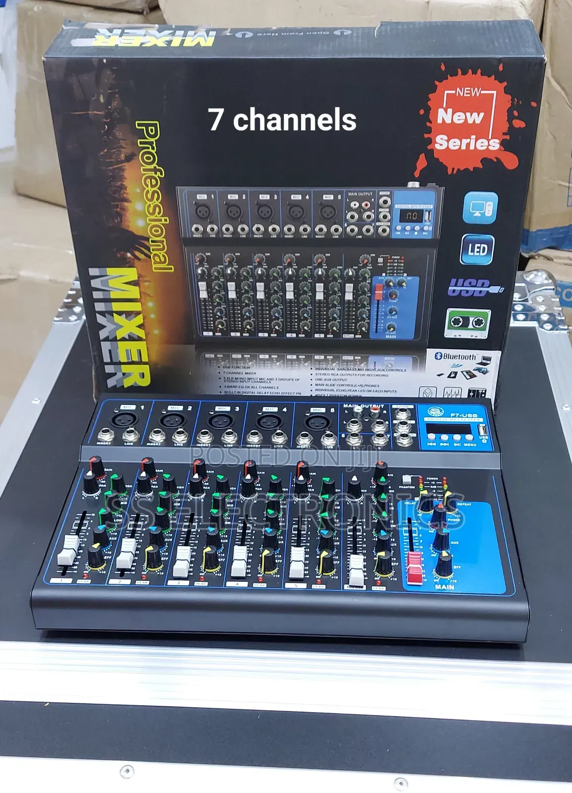 Plain Mixer 7 Channel