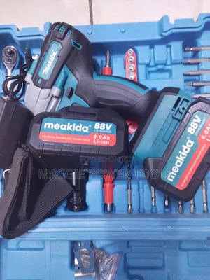 Heavy Duty and Approved Cordless Makita Impact Wrench