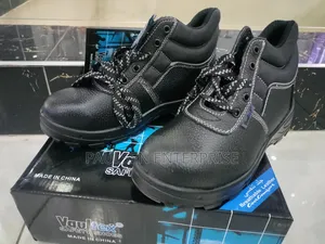 Vaultex Slip-resistant Oil-proof Safety Shoes