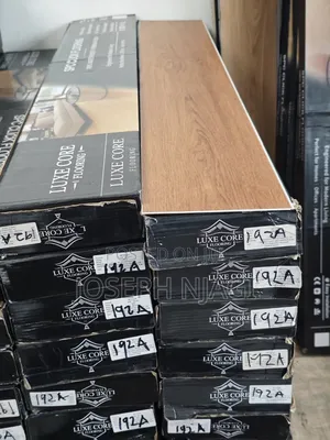 SPC Flooring/Click Floor Tile
