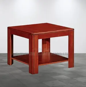 Elegant Reception Coffee Table