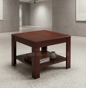 Elegant Reception Coffee Table