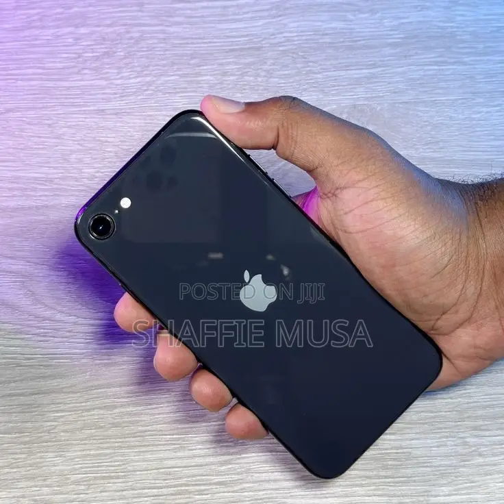 Apple iPhone SE (2022) 64 GB Blue