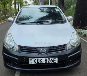 Nissan Advan 2015 Silver