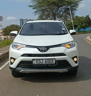 Toyota RAV4 2015 Pearl