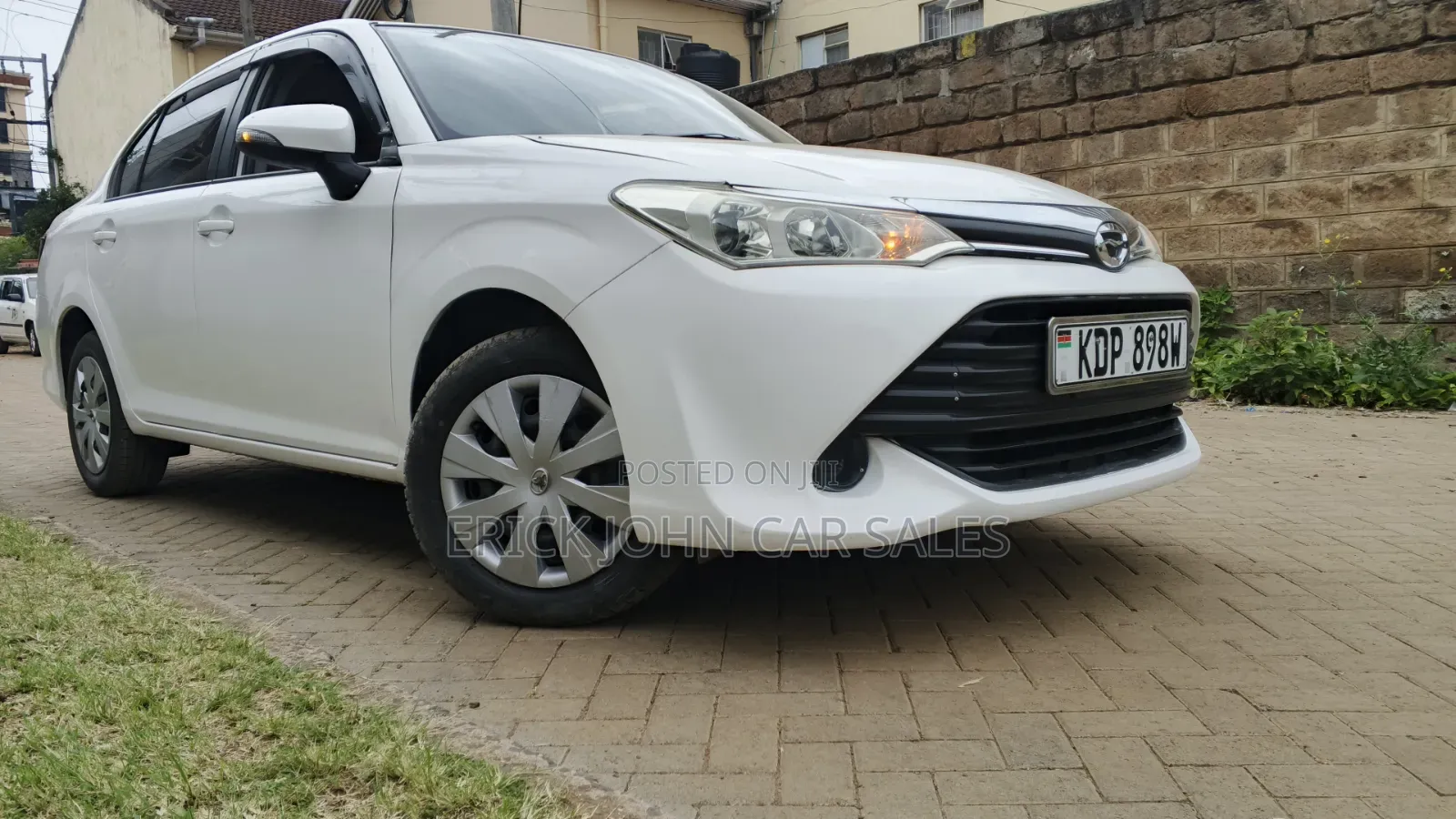 Toyota Axio 2017 White