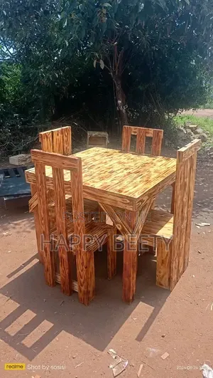 Wooden Pallet Design Dining Set/Outdoor Set/Restaurant Setting