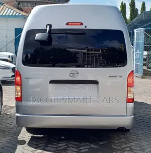 Toyota HiAce 2020 Silver