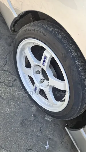 Toyota HiAce 2020 Silver