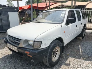 Isuzu D-MAX 2005 White