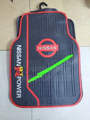Nissan Floor Carpet Dust Mats