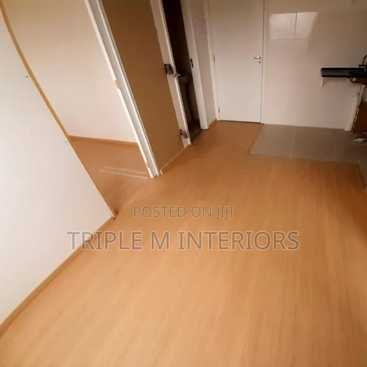 Ditch Old Carpet for Sleek SPC