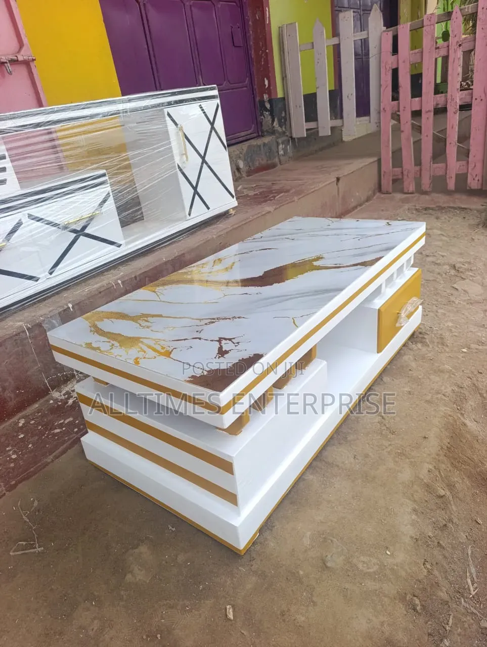 White Coffee Table.
