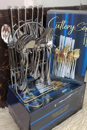 24 Pieces Cutlery Set