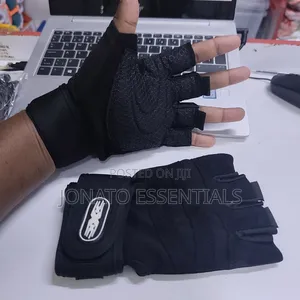 Gym Gloves With Wrist Support Weightlifting Training Hand Gloves Pair