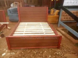 5x6 Classic Wooden Frame Bed