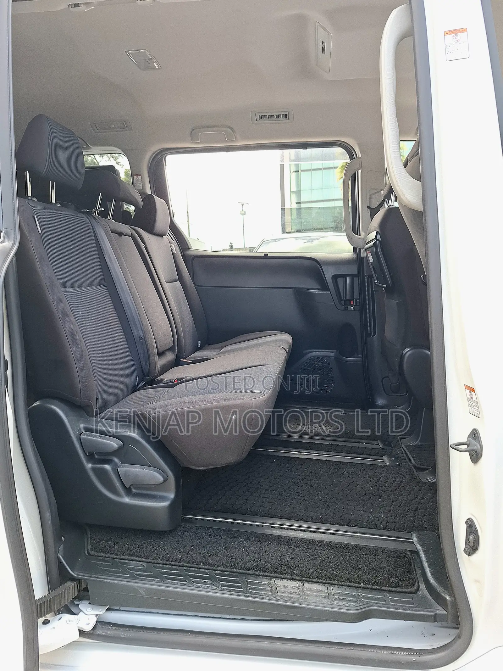Toyota Noah 2020 White