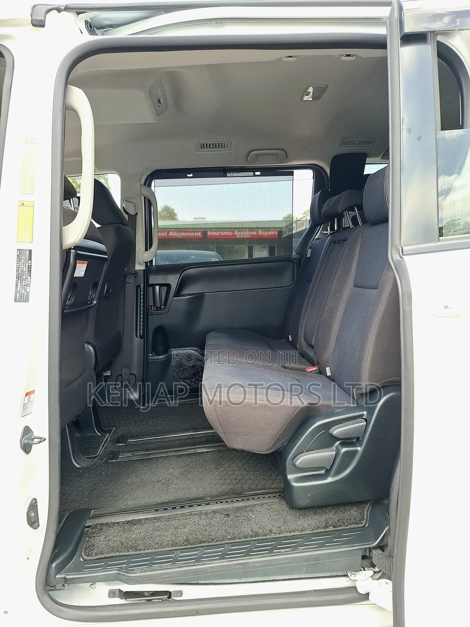 Toyota Noah 2020 White