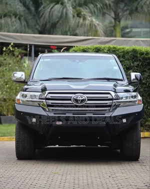 Toyota Land Cruiser 2017 Black