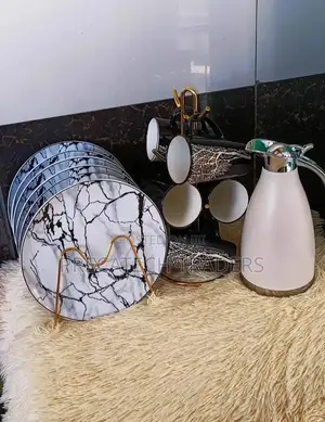 Elegant 13pcs Dinner Set With Flask