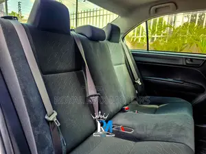 Toyota Axio 2019 Silver