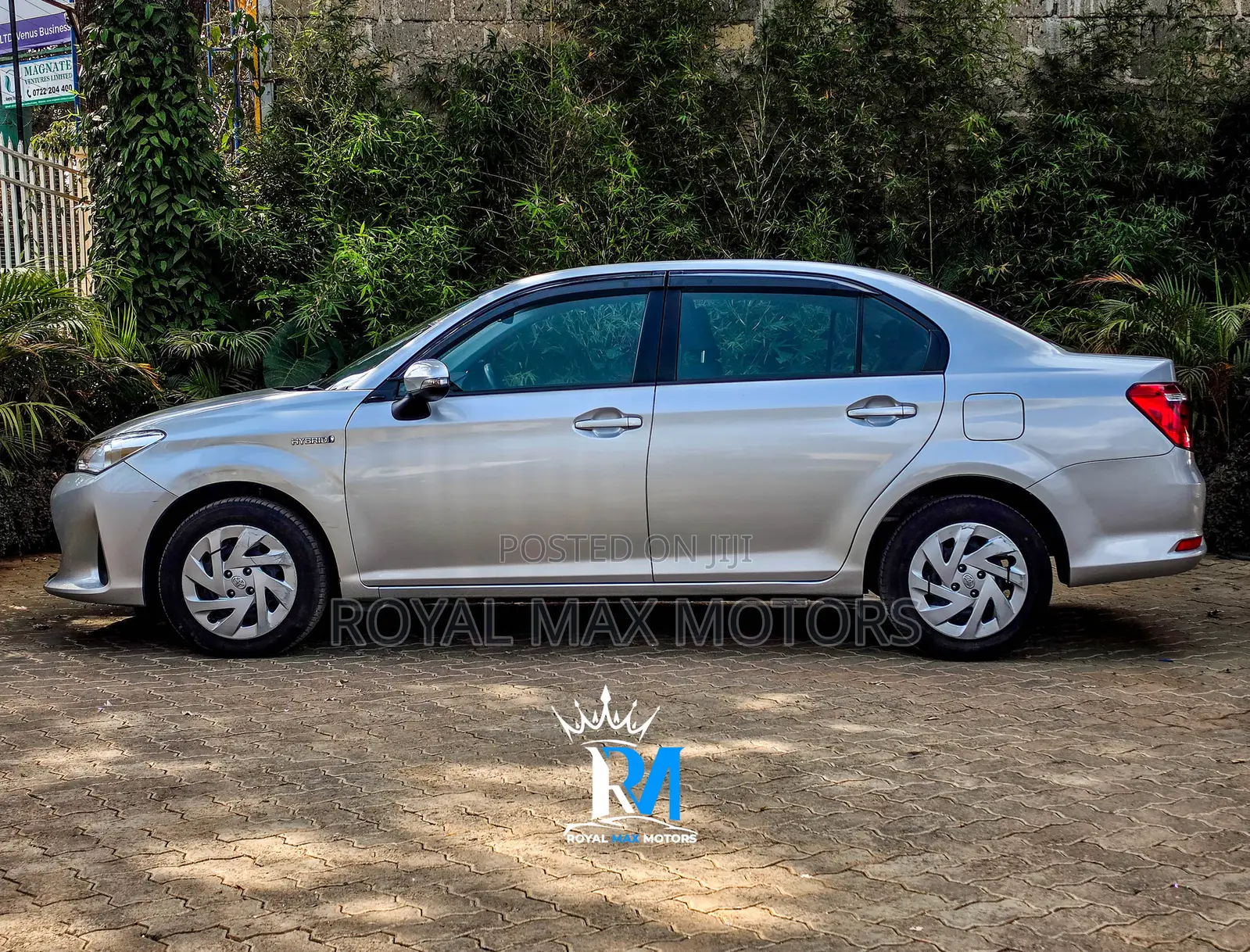 Toyota Axio 2019 Silver