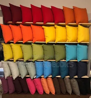 Quality Fabric Throws Pillows
