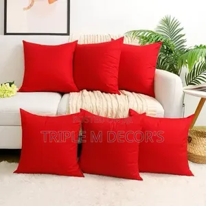 Quality Fabric Throws Pillows