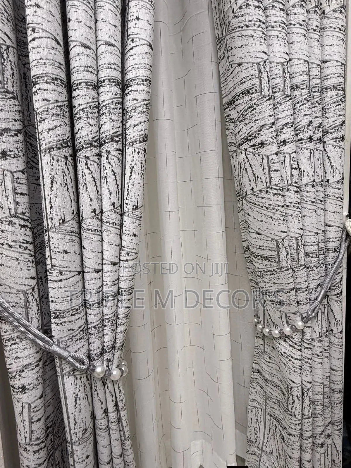 Classy Designed Premium Curtains