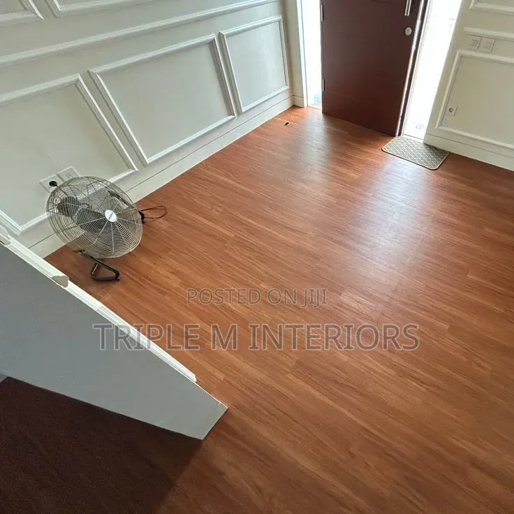 Glue-Free SPC Flooring Planks