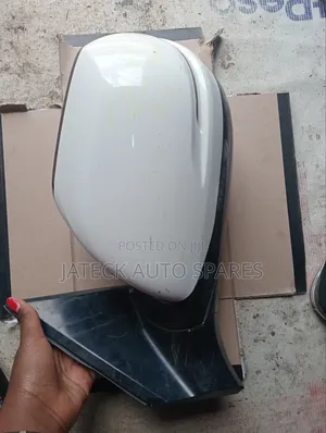 Honda Cr-v Rm1 Side Mirror