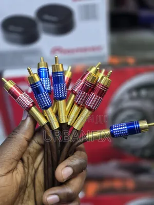 1 MTR Quality Rca Mic Cables Available