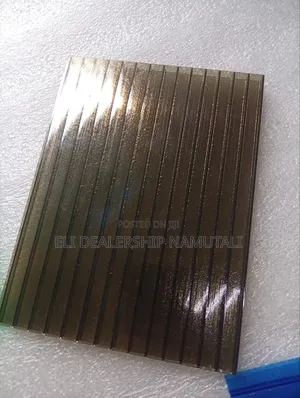 Hollow Polycarbonate Roofing Sheet – Uv Resistant Multiwall Panel