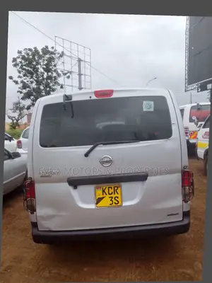 Nissan NV200 2011 Silver