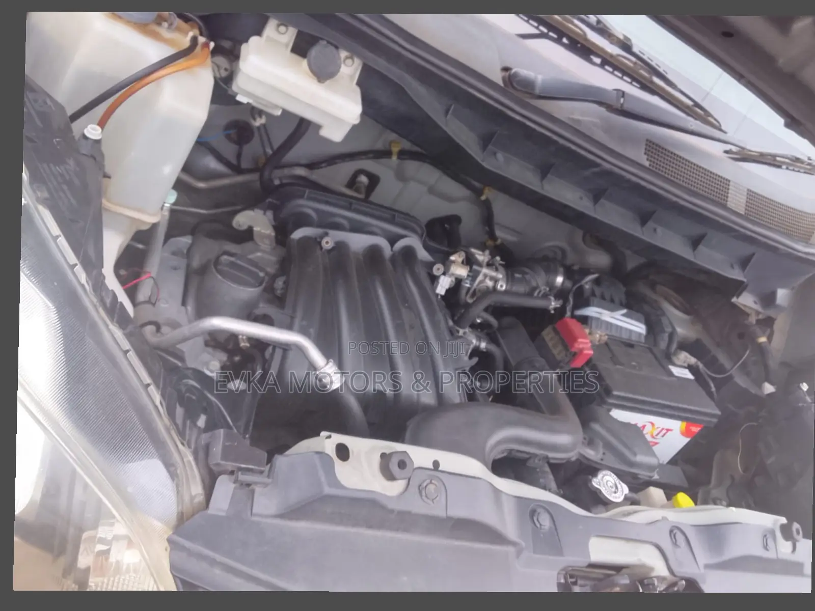 Nissan NV200 2011 Silver
